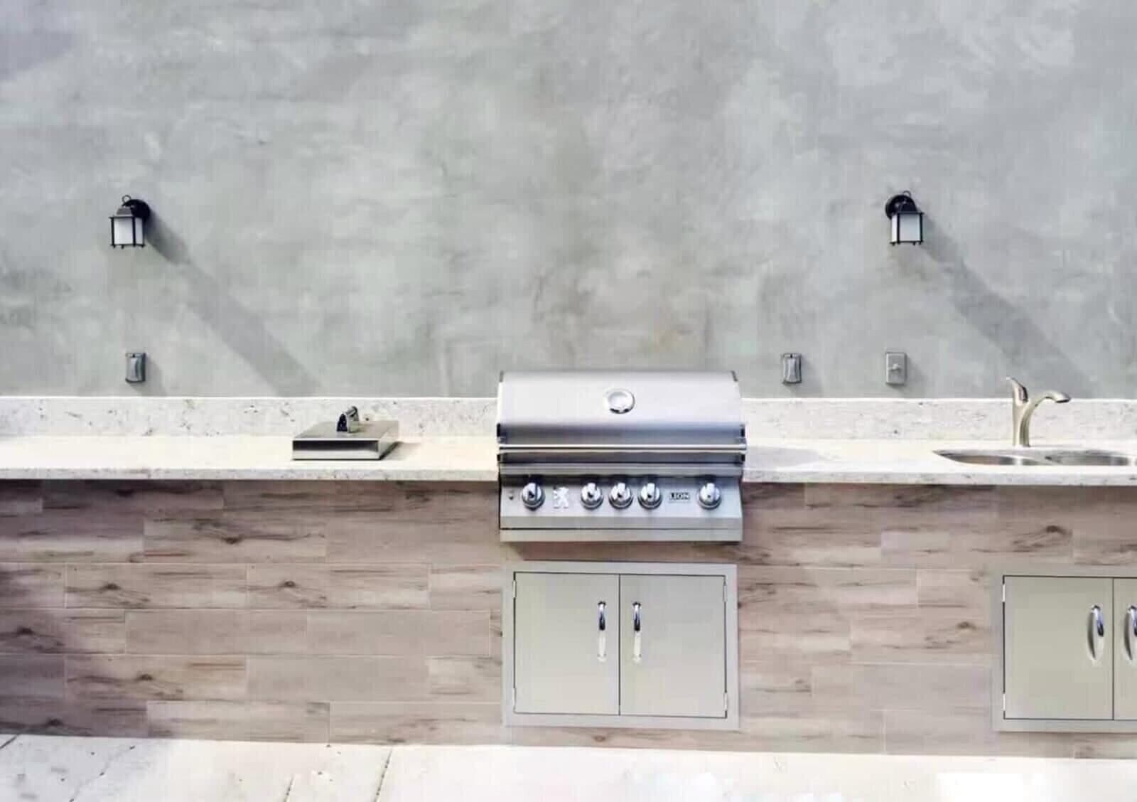 Exterior view of LAXStay